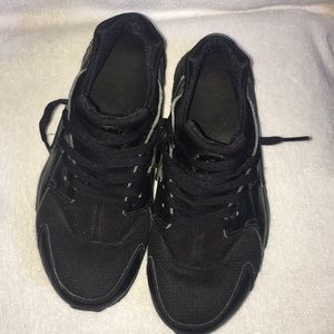Nike Huaraches Boys